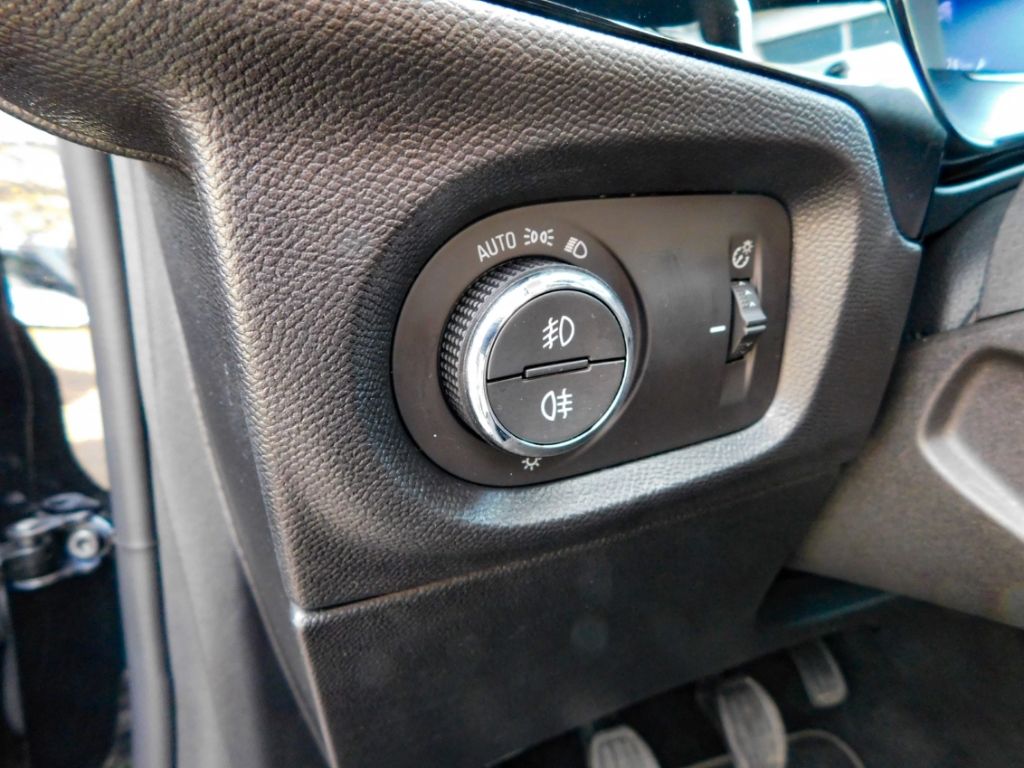 Fahrzeugabbildung Opel Corsa F GS 1.2 Turbo Matrix-LED 2x Kamera Sitz-H