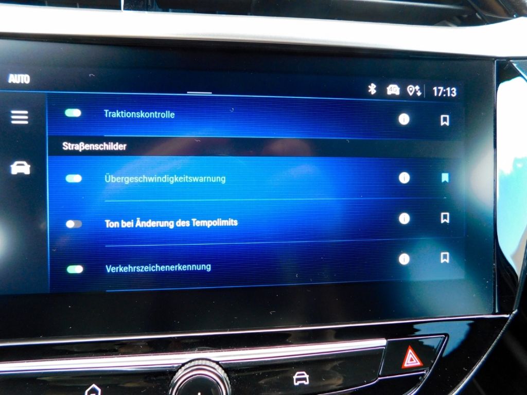 Fahrzeugabbildung Opel Corsa F GS 1.2 Turbo Matrix-LED 2x Kamera Sitz-H