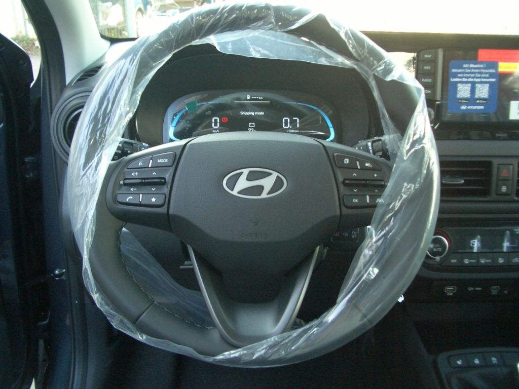 Fahrzeugabbildung Hyundai i10 Facelift MJ25 1.2 Trend Navi, Komfort-P.