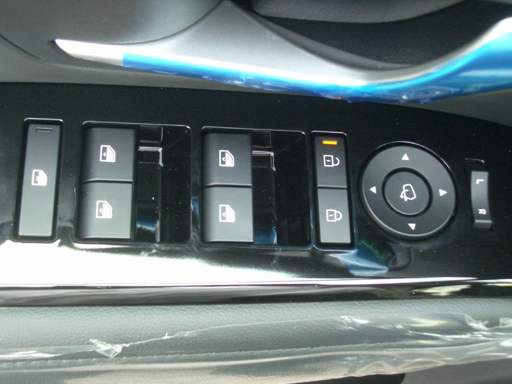 Fahrzeugabbildung Hyundai Tucson Facelift MJ25 1.6 DCT 48V Trend