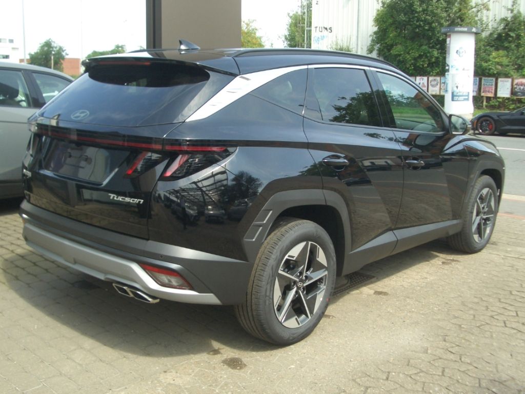 Fahrzeugabbildung Hyundai Tucson Facelift MJ25 1.6 DCT 48V Trend