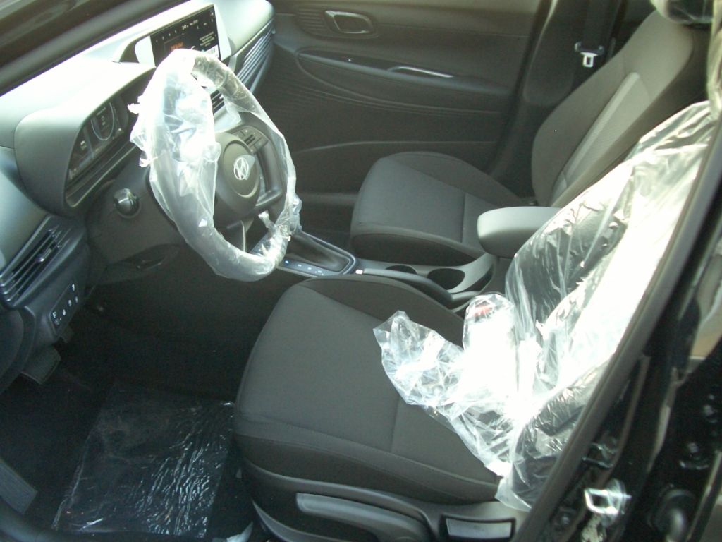 Fahrzeugabbildung Hyundai i20 Facelift MJ25 1.0 DCT Automatik Trend