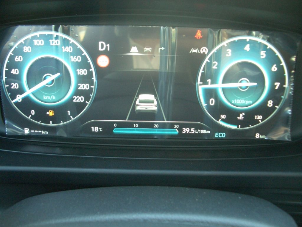 Fahrzeugabbildung Hyundai i20 Facelift MJ25 1.0 DCT Automatik Trend