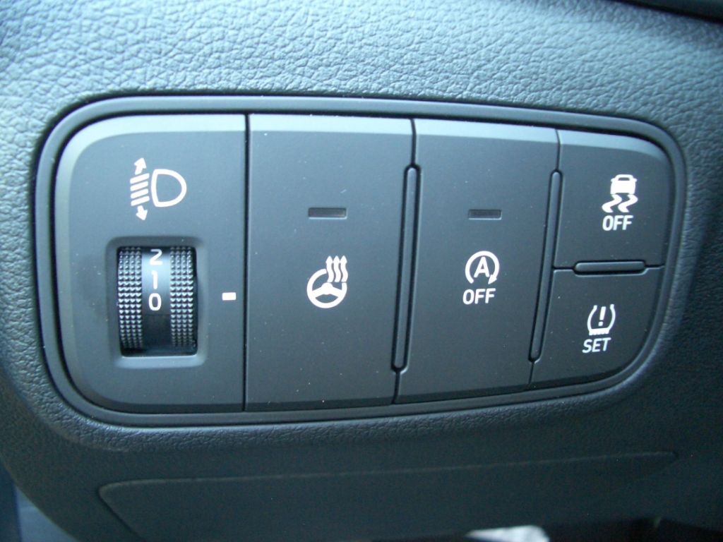 Fahrzeugabbildung Hyundai i20 Facelift MJ25 1.0 DCT Automatik Trend