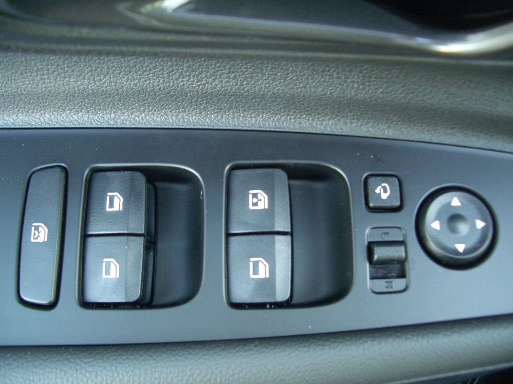 Fahrzeugabbildung Hyundai i20 Facelift MJ25 1.0 DCT Automatik Trend