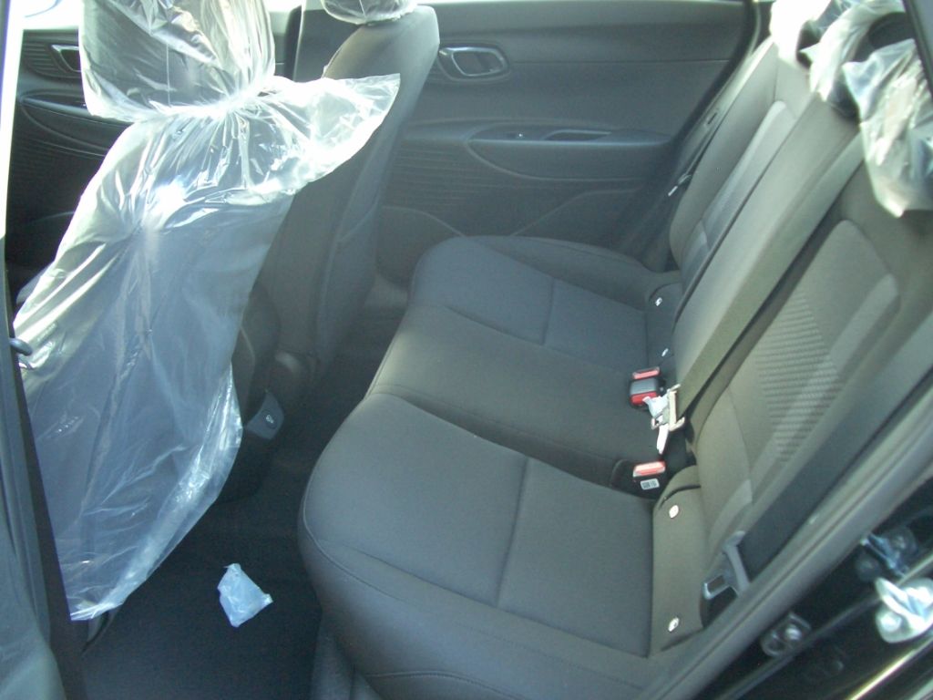 Fahrzeugabbildung Hyundai i20 Facelift MJ25 1.0 DCT Automatik Trend