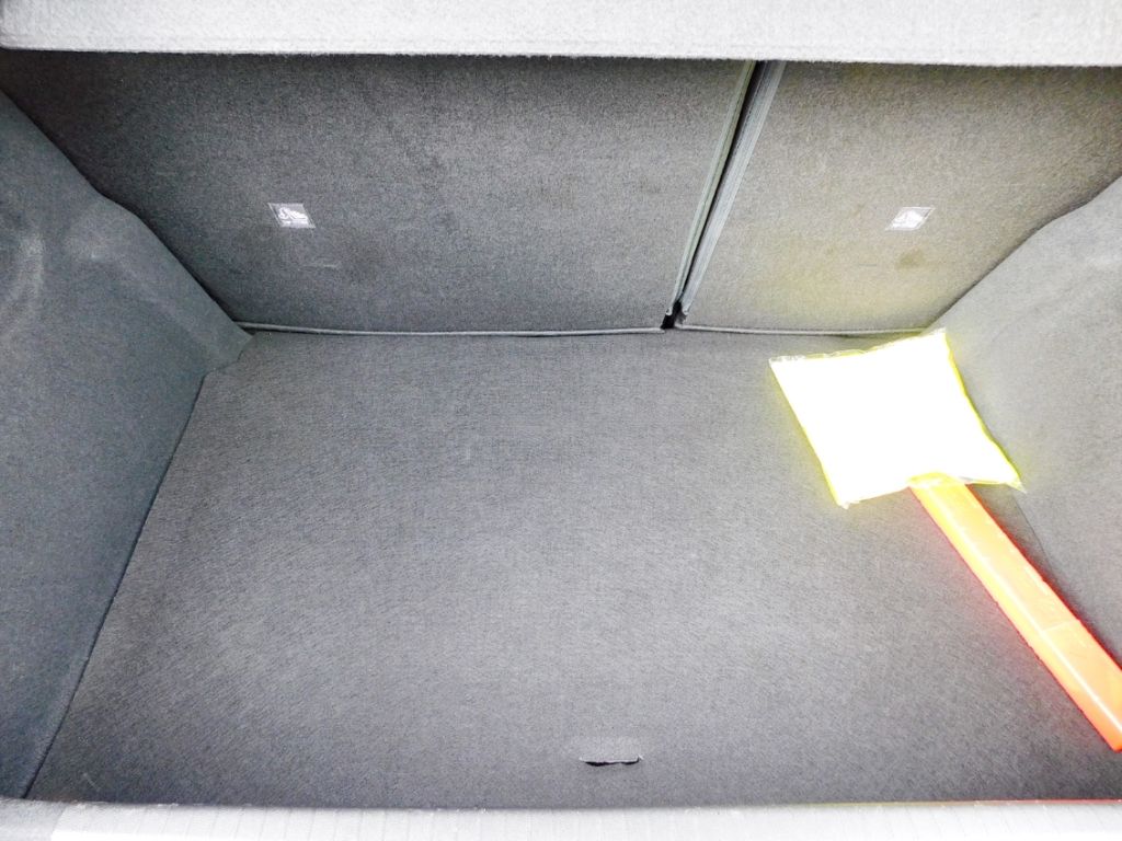Fahrzeugabbildung Opel Corsa F Elegance Ganzjahresreifen Sitz-Hzg Keyle