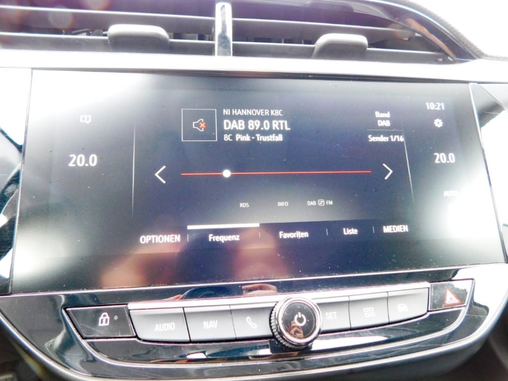 Fahrzeugabbildung Opel Corsa F Elegance Ganzjahresreifen Sitz-Hzg Keyle