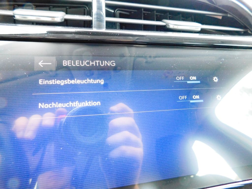 Fahrzeugabbildung Opel Corsa F Basis Sitz-Hzg Rückfahrkamera carplay Le