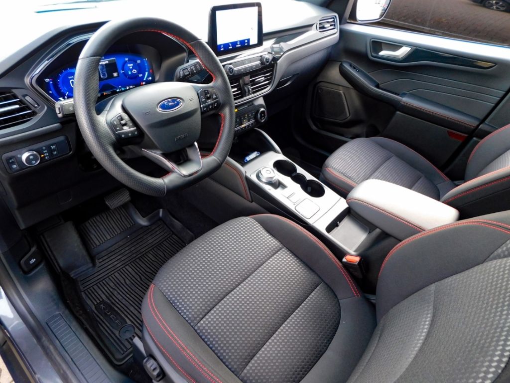 Fahrzeugabbildung Ford Kuga Plug-In Hybrid ST-Line 2.5 Duratec -PHEV Fa