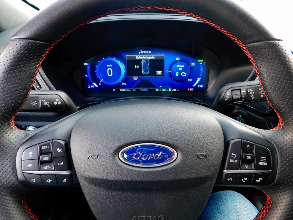 Fahrzeugabbildung Ford Kuga Plug-In Hybrid ST-Line 2.5 Duratec -PHEV Fa