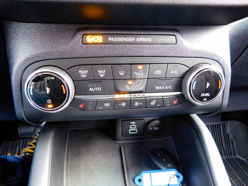 Fahrzeugabbildung Ford Kuga Plug-In Hybrid ST-Line 2.5 Duratec -PHEV Fa