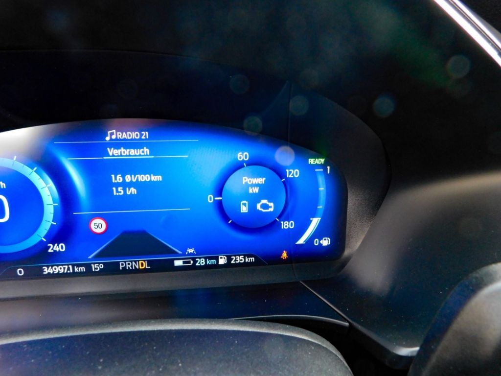 Fahrzeugabbildung Ford Kuga Plug-In Hybrid ST-Line 2.5 Duratec -PHEV Fa