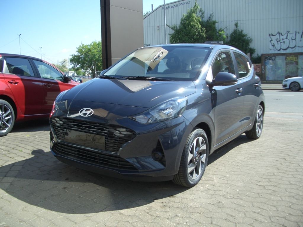 Fahrzeugabbildung Hyundai i10 Facelift 1.0 AT Trend Navigation, Kamera