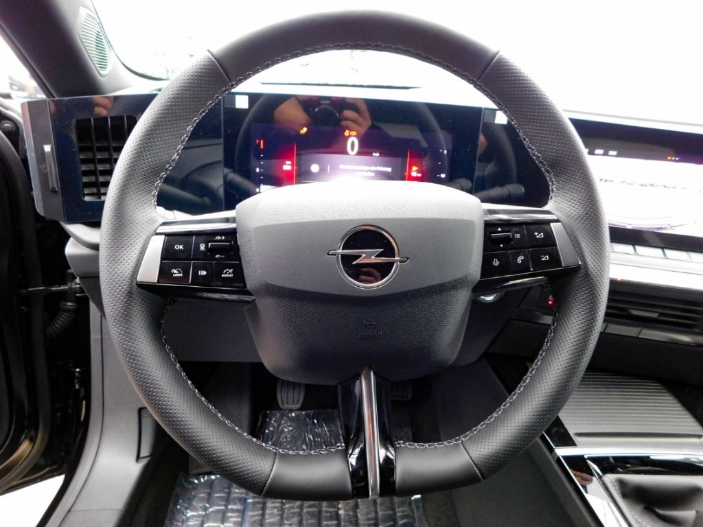 Fahrzeugabbildung Opel Astra L ST GS 1.2 Turbo AHK 360° Kamera LED-Pixe