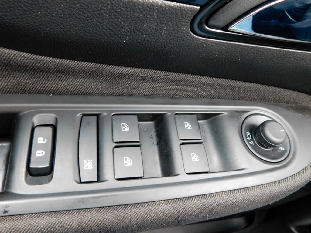 Fahrzeugabbildung Opel Mokka X ON 1,4 Navi Kamera Sitz-Hzg