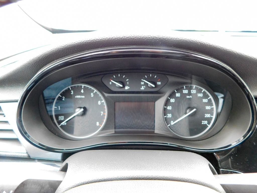 Fahrzeugabbildung Opel Mokka X ON 1,4 Navi Kamera Sitz-Hzg