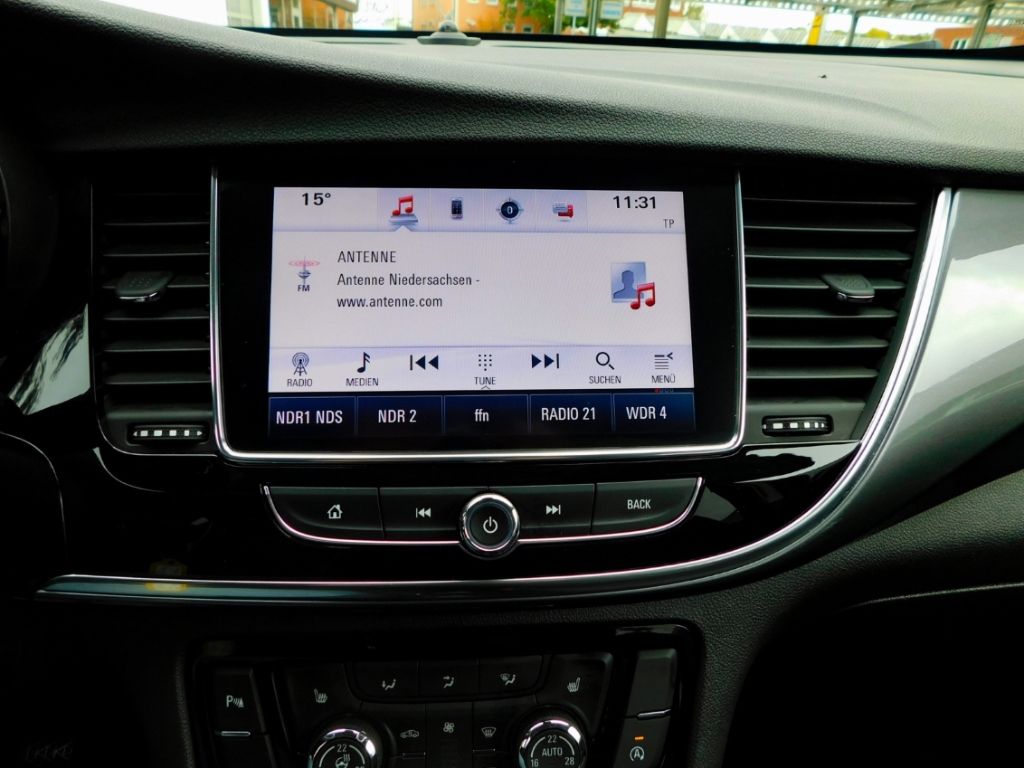 Fahrzeugabbildung Opel Mokka X ON 1,4 Navi Kamera Sitz-Hzg