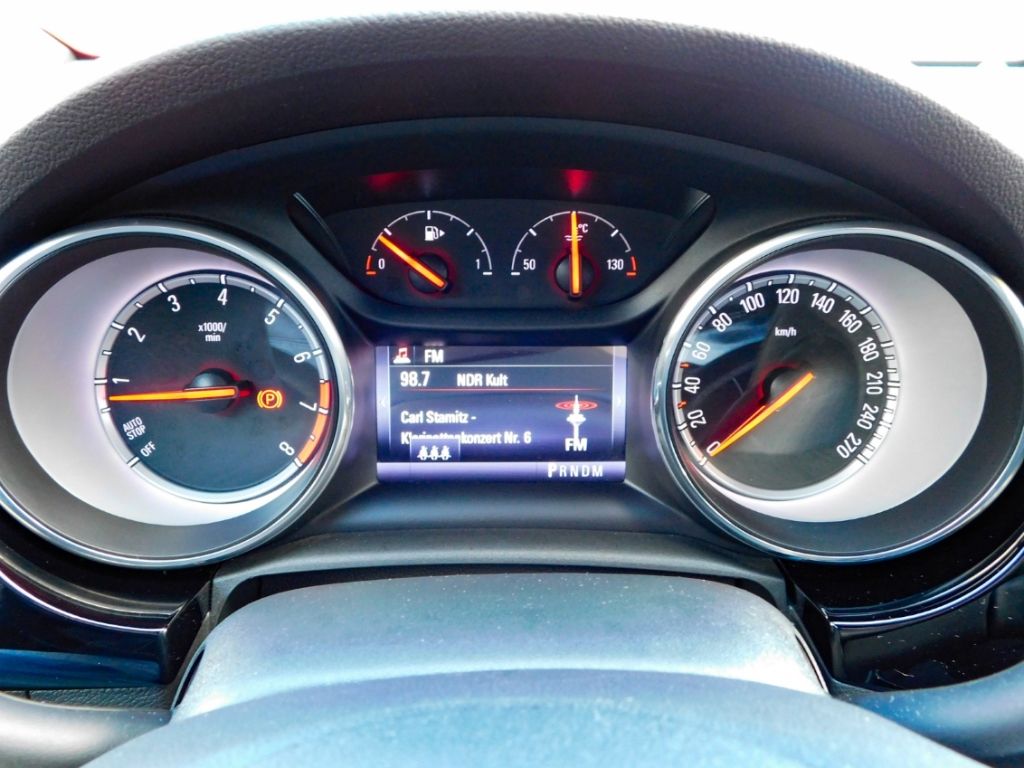 Fahrzeugabbildung Opel Astra K Sports Tourer Dynamic Navi Sitz-Hzg 2x K