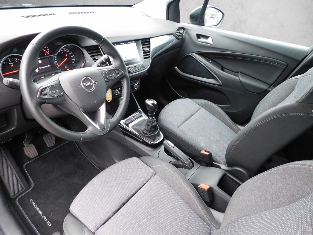 Fahrzeugabbildung Opel Crossland Elegance 1.2 Turbo Navi Kamera Allwett