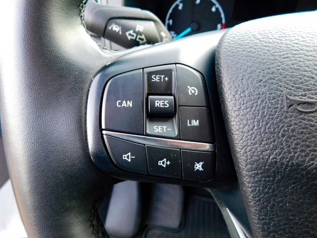 Fahrzeugabbildung Ford Transit Custom Kasten 300 L1 Trend 2.0 TDCi EU6d