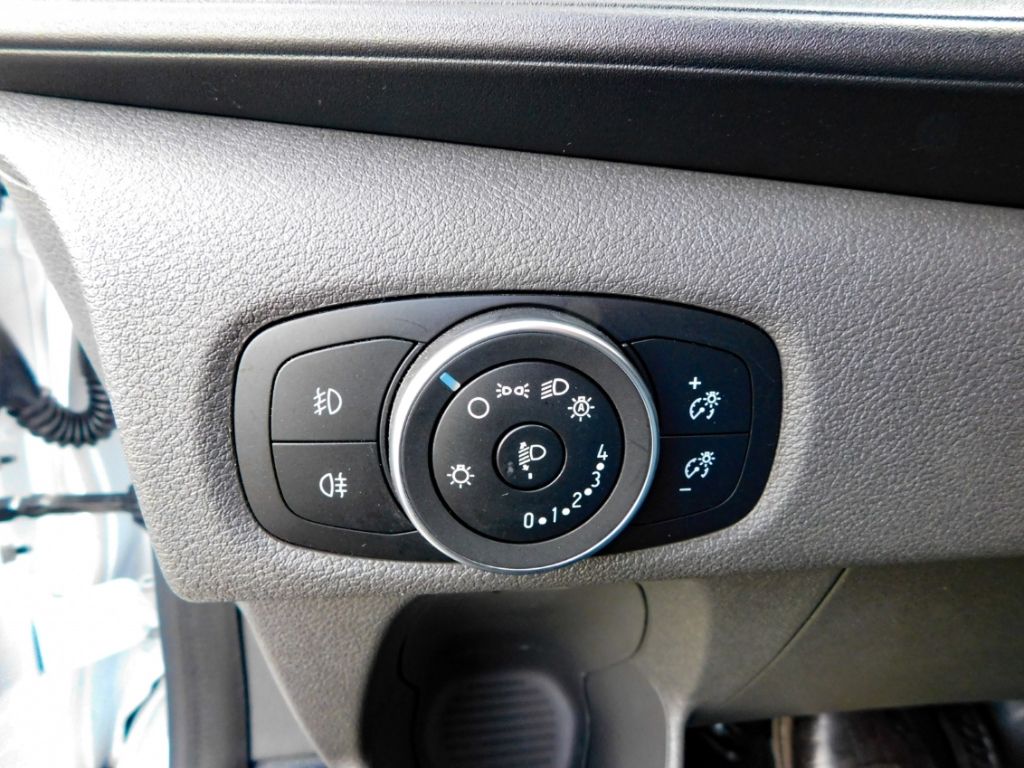 Fahrzeugabbildung Ford Transit Custom Kasten 300 L1 Trend 2.0 TDCi EU6d