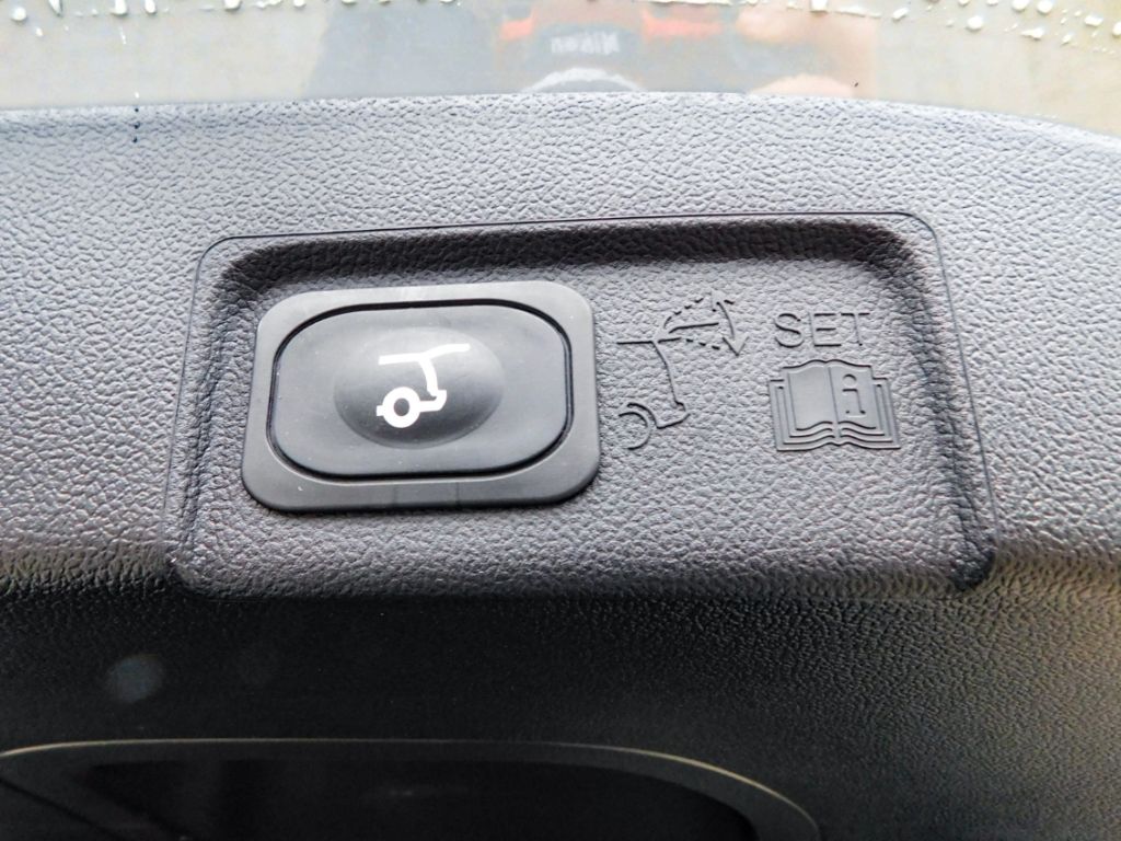 Fahrzeugabbildung Ford Puma Titanium 1,0 92KW/125PS Ganzjahresreifen Wi