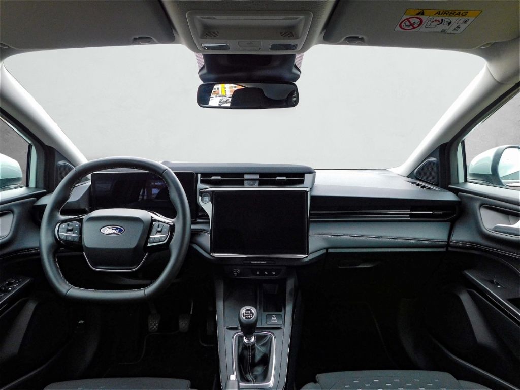 Fahrzeugabbildung Ford Puma Titanium 1,0 92KW/125PS Ganzjahresreifen Wi