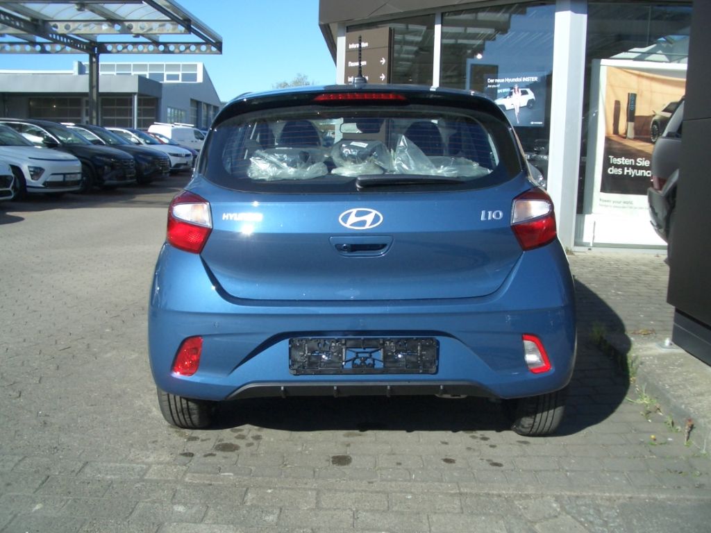 Fahrzeugabbildung Hyundai i10 Facelift MJ25 1.2 AT Trend Navi, Komfort-P.