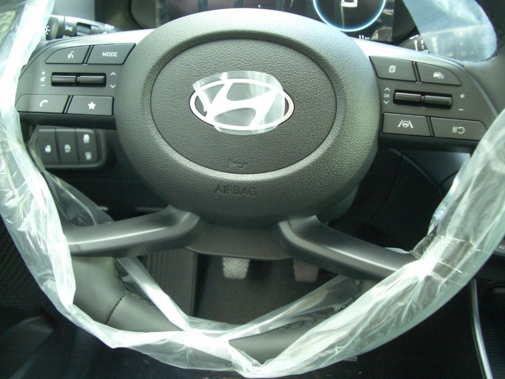 Fahrzeugabbildung Hyundai i20 Facelift MJ25 1.0 Trend, Komfort-Paket