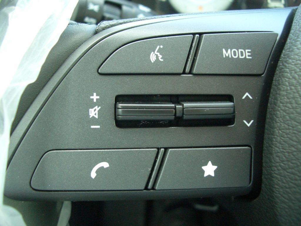 Fahrzeugabbildung Hyundai i20 Facelift MJ25 1.0 Trend, Komfort-Paket