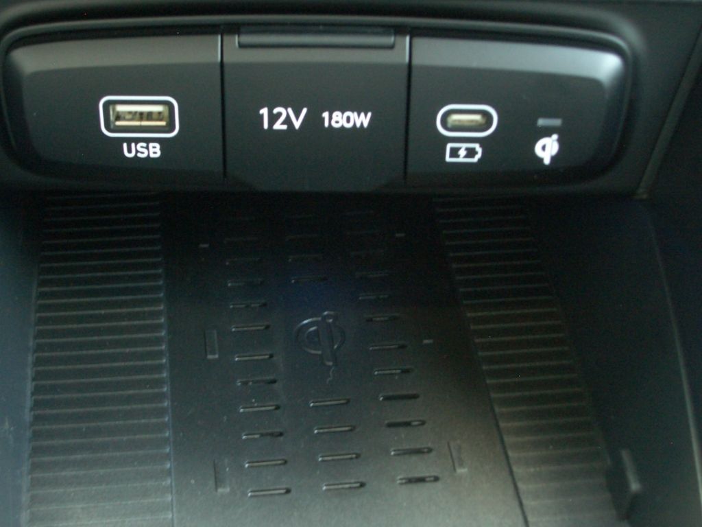 Fahrzeugabbildung Hyundai i20 Facelift MJ25 1.0 Trend, Komfort-Paket