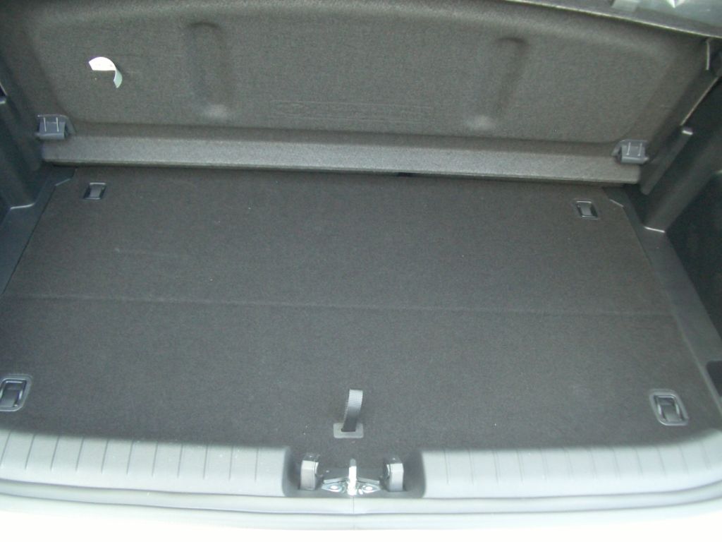 Fahrzeugabbildung Hyundai i20 Facelift MJ25 1.0 Trend, Komfort-Paket