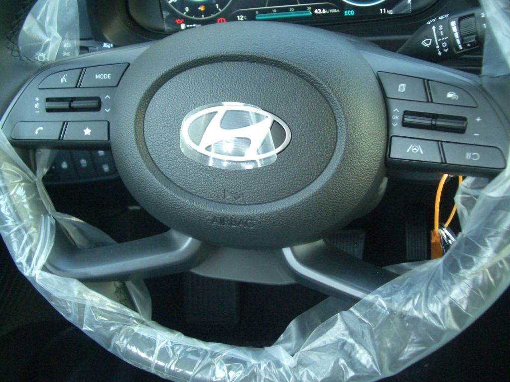 Fahrzeugabbildung Hyundai i20 Facelift MJ25 1.0 DCT Trend, Bose AKTION!