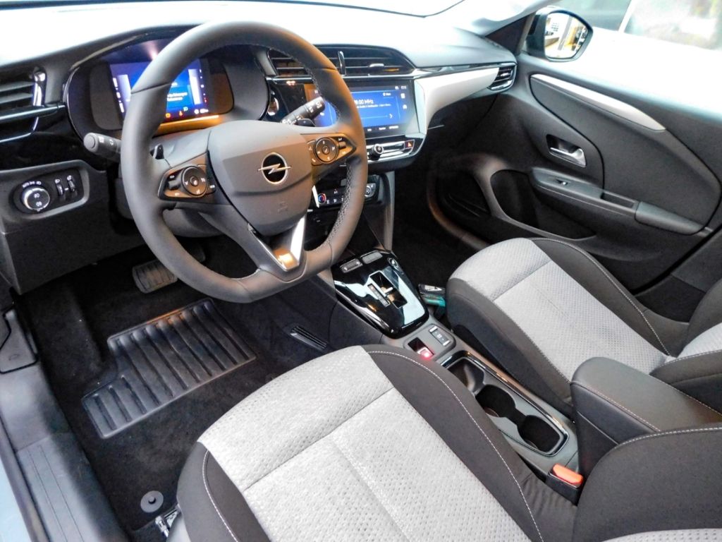 Fahrzeugabbildung Opel Corsa 1,2 Mild-Hybrid Automatik Multimedia Kame