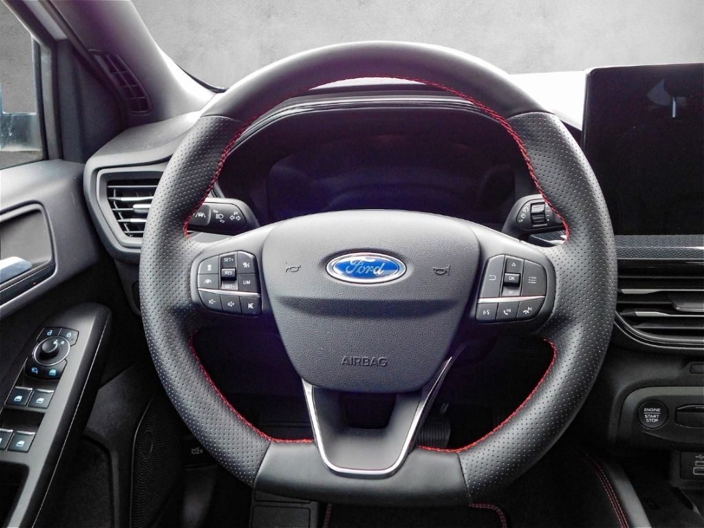 Fahrzeugabbildung Ford Focus Turnier ST-Line X 155PS Automatic Winter-P