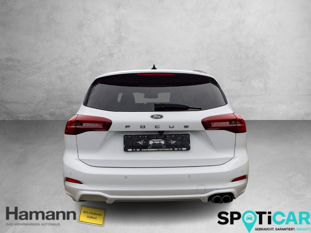 Fahrzeugabbildung Ford Focus Turnier ST-Line X 155PS Automatic Winter-P