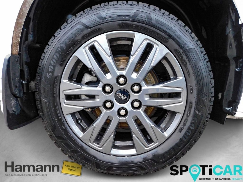 Fahrzeugabbildung Ford Tourneo Custom Bus 320 L1 Titanium FWD 9-Sitzer