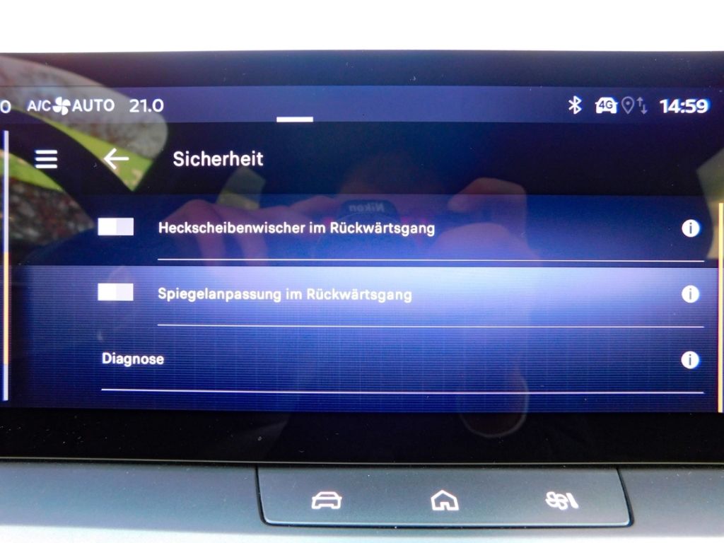Fahrzeugabbildung Opel Grandland 1.2 GS 48V Mild-Hybrid LED Multimedia