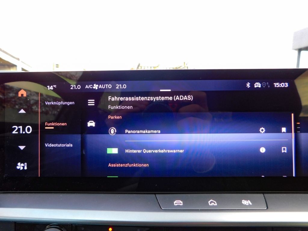 Fahrzeugabbildung Opel Grandland 1.2 GS 48V Mild-Hybrid LED Multimedia