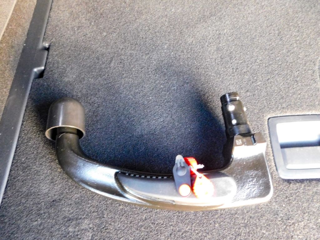 Fahrzeugabbildung Opel Grandland 1.2 GS 48V Mild-Hybrid LED AHK Navi H