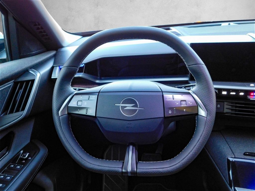 Fahrzeugabbildung Opel Grandland 1.2 GS 48V Mild-Hybrid LED AHK Navi H