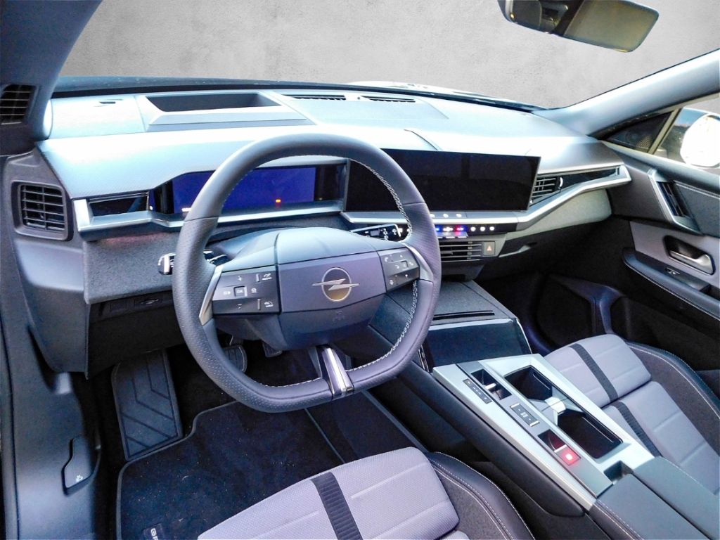 Fahrzeugabbildung Opel Grandland 1.2 GS 48V Mild-Hybrid LED AHK Navi H