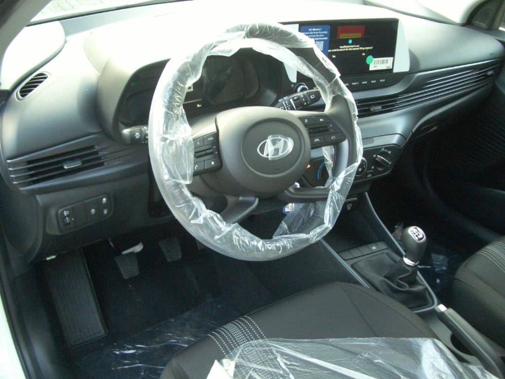 Fahrzeugabbildung Hyundai i20 Facelift MJ25 1.2 Select, Funktions-Paket, N