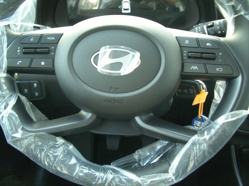 Fahrzeugabbildung Hyundai i20 Facelift MJ25 1.2 Select, Funktions-Paket, N