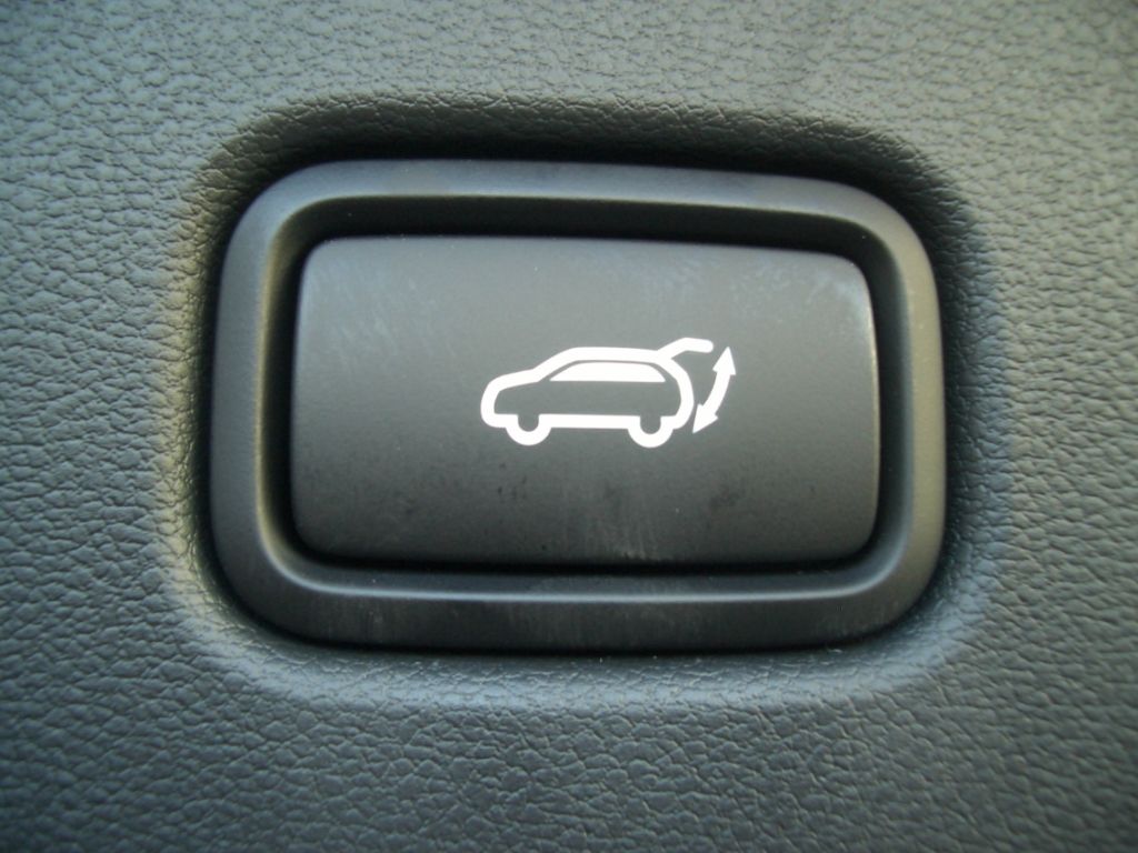 Fahrzeugabbildung Hyundai Tucson Facelift MJ25 Hybrid 2WD Trend, Krell