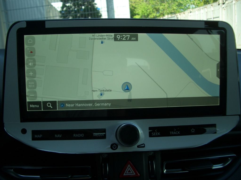 Fahrzeugabbildung Hyundai i30 FL 1.0 T-GDI DCT Advantage, Navi, LED MJ25!