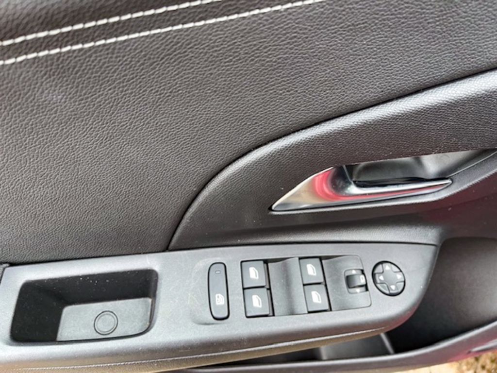 Fahrzeugabbildung Opel Corsa-e Corsa Elektric 3-Phasen 11KW Charger Al