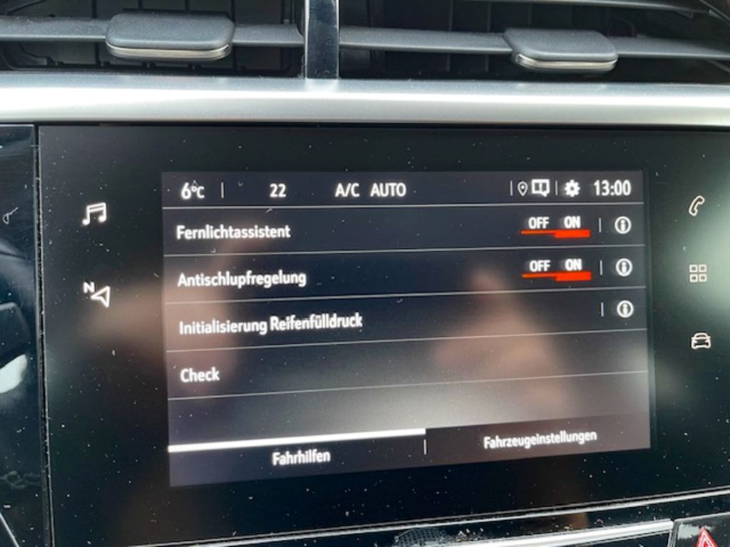 Fahrzeugabbildung Opel Corsa-e Corsa Elektric 3-Phasen 11KW Charger Al