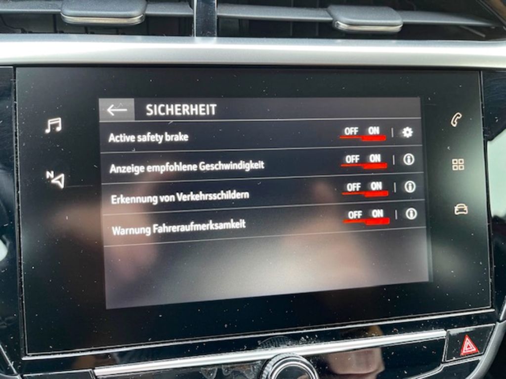 Fahrzeugabbildung Opel Corsa-e Corsa Elektric 3-Phasen 11KW Charger Al